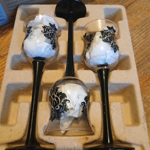 NIB Forbidden Trio Black And White Candle Holders By PartyLite - Picture 2 of 7